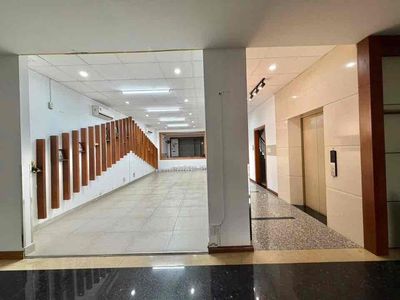 💜Cho thuê nhà 4 tầng thang máy , pccc , tầng hầm , 8 phòng