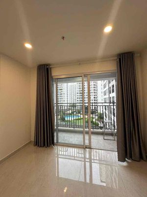 Cho thuê OT Sunrise Riverside 33m2, máy lạnh, rèm 7.5tr ở ngay