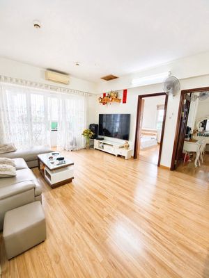 Cần cho thuê căn hộ chung cư 165 Thái Hà. 70m2, 2 ngủ, 1 wc full đồ