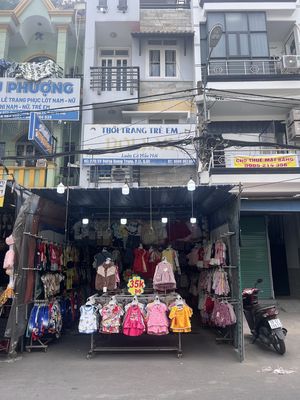 Sang nhượng shop quần áo trẻ em chợ hạnh thông tây