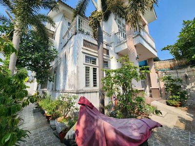 CHO THUÊ 1 PHẦN  BIỆT THỰ 10x20M KHU HIỆP BÌNH