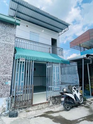 Cho thuê nhà trệt lầu 5x10m 02phòng hẻm ô tô Đồng Văn Cống
