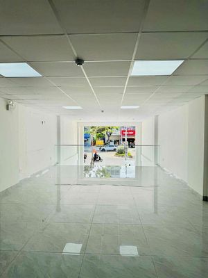 💜Cho thuê 4.5 tầng mặt tiền Nguyễn Phước Lan , thang máy , pccc đầy đủ