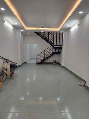 11 Triệu 🏡Cho Thuê Nhà Nguyên Căn Khu cư xá Phú Bình Q11 Dt: 4x16m 1 l