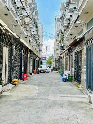 Nhà Mới Xây Khu Đồng Bộ 18/ Nguyễn Văn Dung 14tr