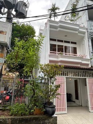Nhà nguyên căn cho thuê Văn Phòng - Dịch vụ - Ở