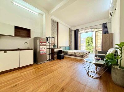 Cho Thuê Studio 35m2 Balcon Giặt Riêng Full NT Ngay Tân Định Quận 1