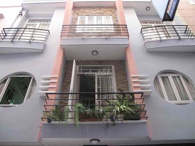 Nhà HXT Đường Phạm Văn Hai, Q. Tân Bình - 8 x 4 m – 19 Triệu(TL)