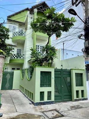 Cho thuê biệt thự mini, sân vườn - trệt 2 lầu sân thượng