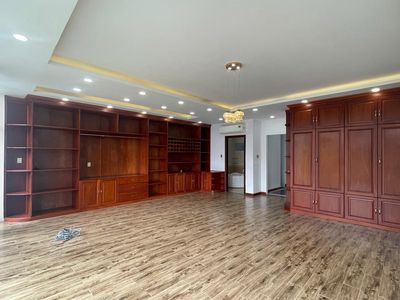 Cho thuê văn phòng tại đường số 2, khu đô thị vạn phúc, TP Thủ Đức