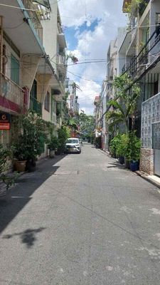 Nguyên căn HXH tiện ở VPCT Huỳnh Văn Bánh Phú Nhuận.