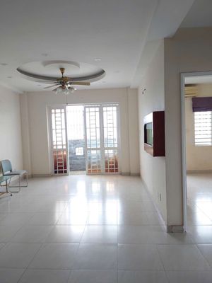 CHO THUÊ CĂN HỘ QUẬN 3 – 82M2, GIÁ 12TRD/THÁNG