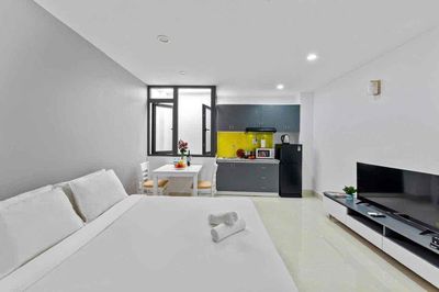 Cho Thuê Căn Hộ - Thang Máy- ĐH Ngoại Thương Gần Hàng Xanh Bình Thạnh