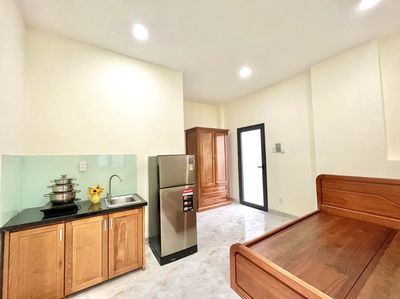 Phòng Cao Cấp Thang Máy Gần Công Viên Làng Hoa Gò Vấp