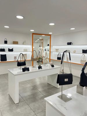 Mặt bằng 104 Lê Văn Sỹ, Q.Phú Nhuận - DT 4.5x20m, TRỆT LẦU, CHÍNH CHỦ