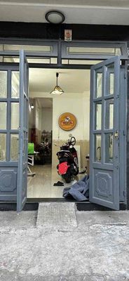 Nhà 1 Trệt 3 Lầu 4PN Mặt Tiền Đường Số Phường Tân Quy Quận 7