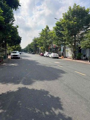 Cho thuê nhà mặt tiền kinh doanh Khu Dân Cư Hiệp Thành 3