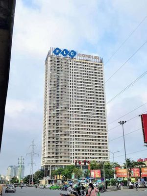 căn hộ 2 ngủ full đồ mới 36 phạm Hùng