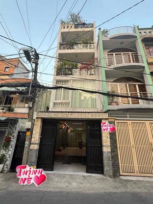 Cho thuê mặt băng 4,3 x 15m KD tự do Bùi Đình Túy Bình Thạnh.