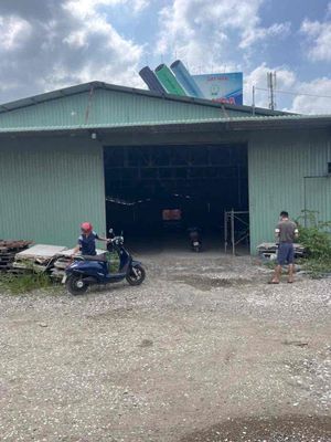 Cho thuê 3000m2 Kho đường xe cont 24h Giá 150tr/tháng