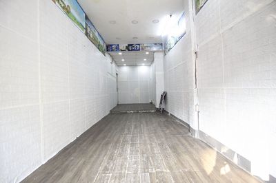 Cho thuê mặt bằng kinh doanh đường Âu Cơ 2 chiều có vỉa hè giá 10tr