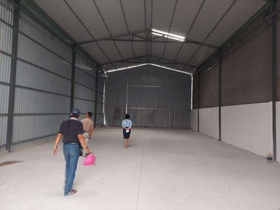 Cho thuê nhà xưởng 400m2 tại phường Thạnh Xuân