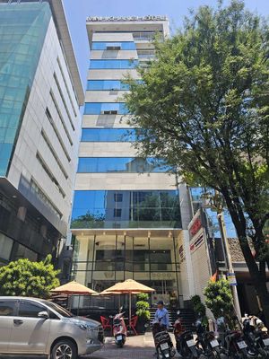 CHO THUÊ TÒA NHÀ MẶT TIỀN VÕ VĂN TẦN, 2000m2 QUẬN 3