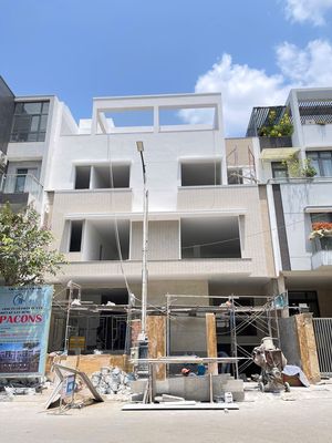 Biệt Thự 1 Hầm 4 Tầng Khu  Mystery Hưng Thịnh 180m2 Nhà Mới 100%