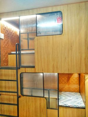 Cho thuê ngày/tuần/tháng. Phòng riêng Sleep Box Hà Nội. 126C Đại La