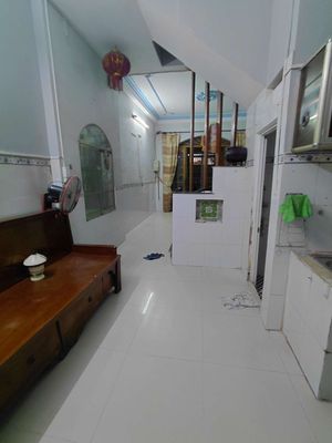 CHO THUÊ NHÀ 4 X 10M TRỆT LẦU 2PN 2VC MỚI ĐẸP TÂY THẠNH GẦN TRƯỜNG 