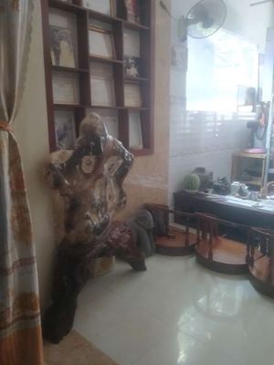 phòng cho thuê..1/3 đường số 4 cxđt Q3