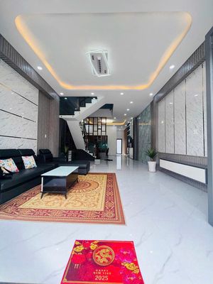 Cho thuê NC 1L1TR- 3PN,3WC,1PK, 1 Bếp giá 8tr/tháng- KDC Phát Hải