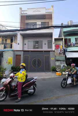 CHO THUÊ NHÀ ĐƯỜNG LƯƠNG THẾ VINH 7x15M , 2 LẦU