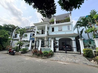 CHO THUÊ BIỆT THỰ NAM THIÊN 2 PHÚ MỸ HƯNG QUẬN 7