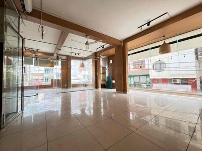 Cho thuê mặt bằng kinh doanh lầu 1 - bắc hải