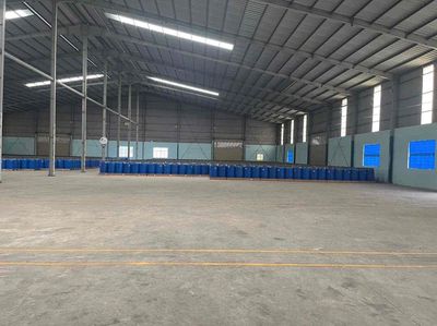 𝗫𝗨̛𝗢̛̉𝗡𝗚 𝐁𝐈̀𝐍𝐇 𝐂𝐇𝐀́𝐍𝐇 2000m2, D. xe Cont, có trạm điện