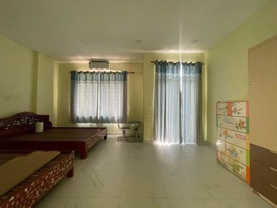 CHO THUÊ NHÀ NGUYÊN CĂN ĐỐI DIỆN TRUNG TÂM HÀNH CHÍNH QUẬN 2