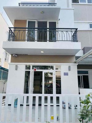 Biệt Thự Khang Điền 3pn- Có Lối Đi Riêng-15tr/tháng