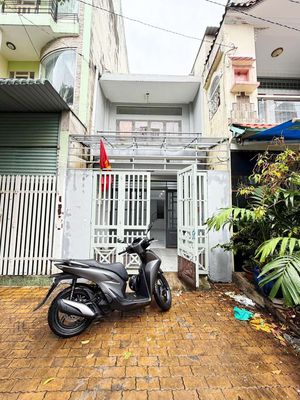 Nhà thuê Mặt Tiền Trần Thủ Độ. Quận Tân Phú (3pn, 2wc). Dtsd 160m2
