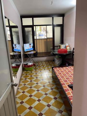 cho thuê căn hộ tầng 2 khu C8 kim liên nhà chính chủ