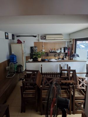 Cửa hàng cafe nhỏ - kinh doanh tốt