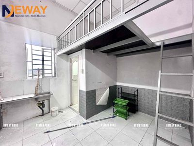 PHÒNG GÁC ĐI BỘ SANG TDTU