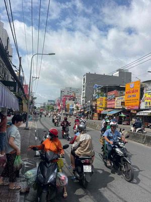 CHO THUÊ NHÀ MẶT TIỀN HUỲNH TẤN PHÁT 4x35m 40tr