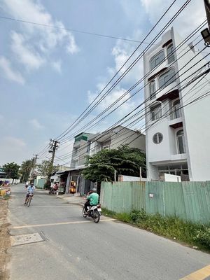 CHO THUÊ NHÀ MẶT TIỀN KINH DOANH VĂN PHÒNG QUẬN 9 3PHONG 10TR