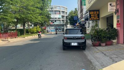 Cho thuê 1000m2 mặt bằng đất trống khu đường Hậu Giang, P11, Quận 6