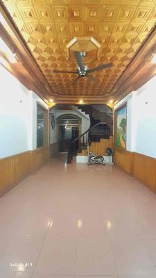 Cho thuê nhà làm văn phòng, kinh doanh, dạy học..