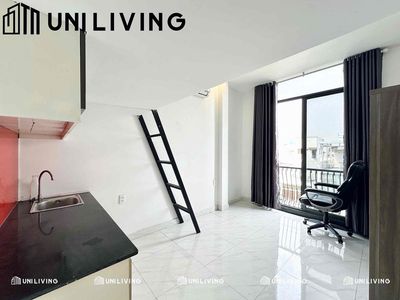 PHÒNG GÁC BAN CÔNG CỬA SỔ THANG MÁY FULL NỘI THẤT NGAY CẦU ĐỎ GIA RẺ