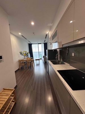 chính chủ cho thuê căn 2 ngủ view đầm sen