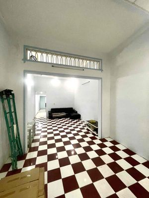 Cho thuê nhà đường họ lê 4x20m 1 lầu 3pn 2wc 11tr