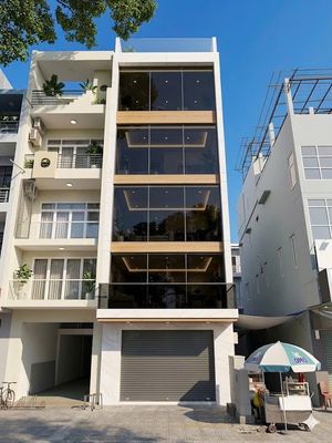 TUYỆT PHẨM, 99A Nguyễn Gia Trí, 5x20, 5 Tầng, Thang Máy, PCCC 